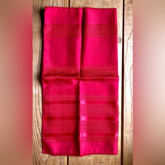 Christmas Red Satin Stripe Holiday Cloth Napkin Bundle of 6 Festive Valentines - Picture 2 of 2